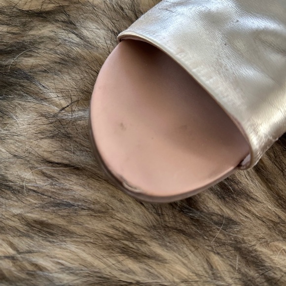 Steve Madden Metallic Gold Slide Sandals - Picture 6 of 6